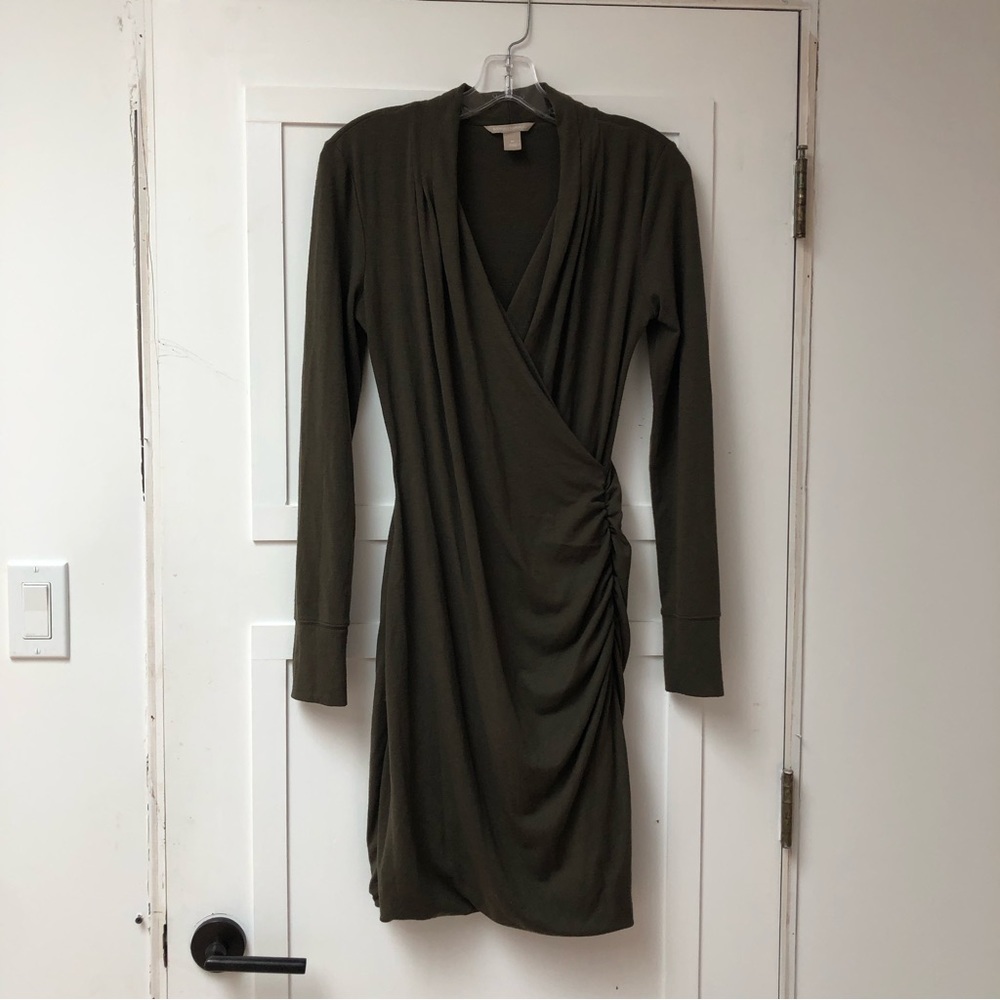 Banana Republic faux wrap long sleeve jersey knit double layer army green M